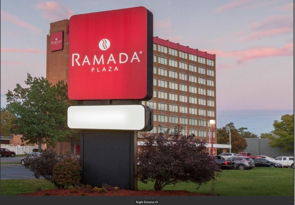 Ramada Plaza By Wyndham Albany Hotell Eksteriør bilde